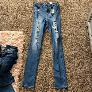 Hollister jeans